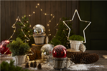 DEKORATION DEKORATION